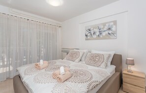 2 chambres, Wi-Fi gratuit, draps fournis
