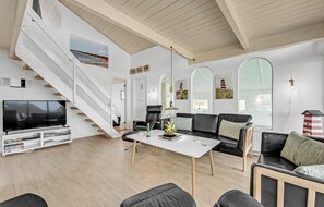 Smart TV, fireplace, stereo - Gorgeous home in Thisted with sauna (Thisted)