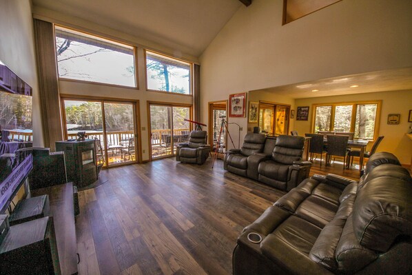 Smart TV, fireplace, video games, DVD player