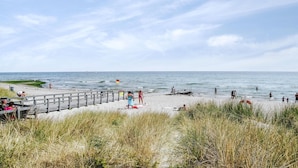 Nær stranden