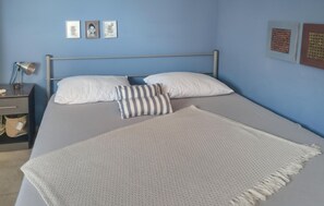 1 bedroom, free WiFi, bed sheets - Beautiful home in Marusici (Omis) with WiFi (Marusici (Omis))