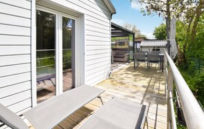 Outdoor dining - 2 bedroom lovely home in Hermanville-sur-mer (Hermanville-sur-mer)