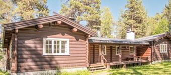 Lovely home in Drevsjø with lake view