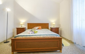 3 dormitorios, cuna de viaje, wifi gratis y ropa de cama