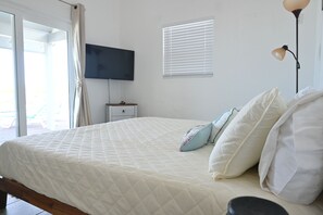 1 bedroom, in-room safe, desk, iron/ironing board
