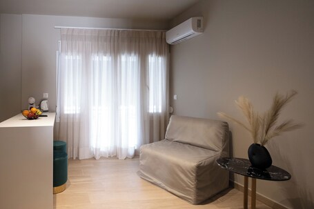 My Greek Vacations City Apartments - Image 45
