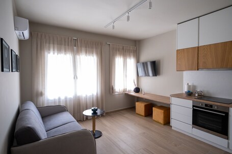 My Greek Vacations City Apartments - Image 4
