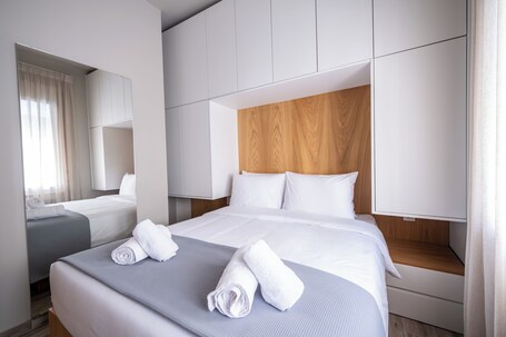 My Greek Vacations City Apartments - Image 36
