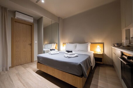 My Greek Vacations City Apartments - Image 75