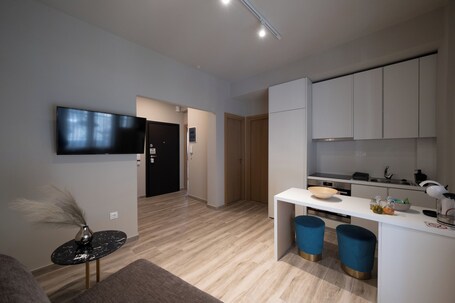 My Greek Vacations City Apartments - Image 16