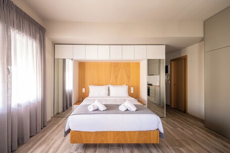 My Greek Vacations City Apartments - Image 73