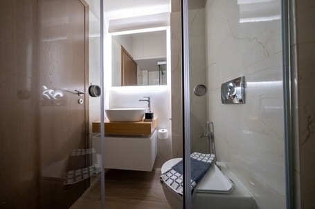 My Greek Vacations City Apartments - Image 32