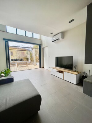 Smart TV