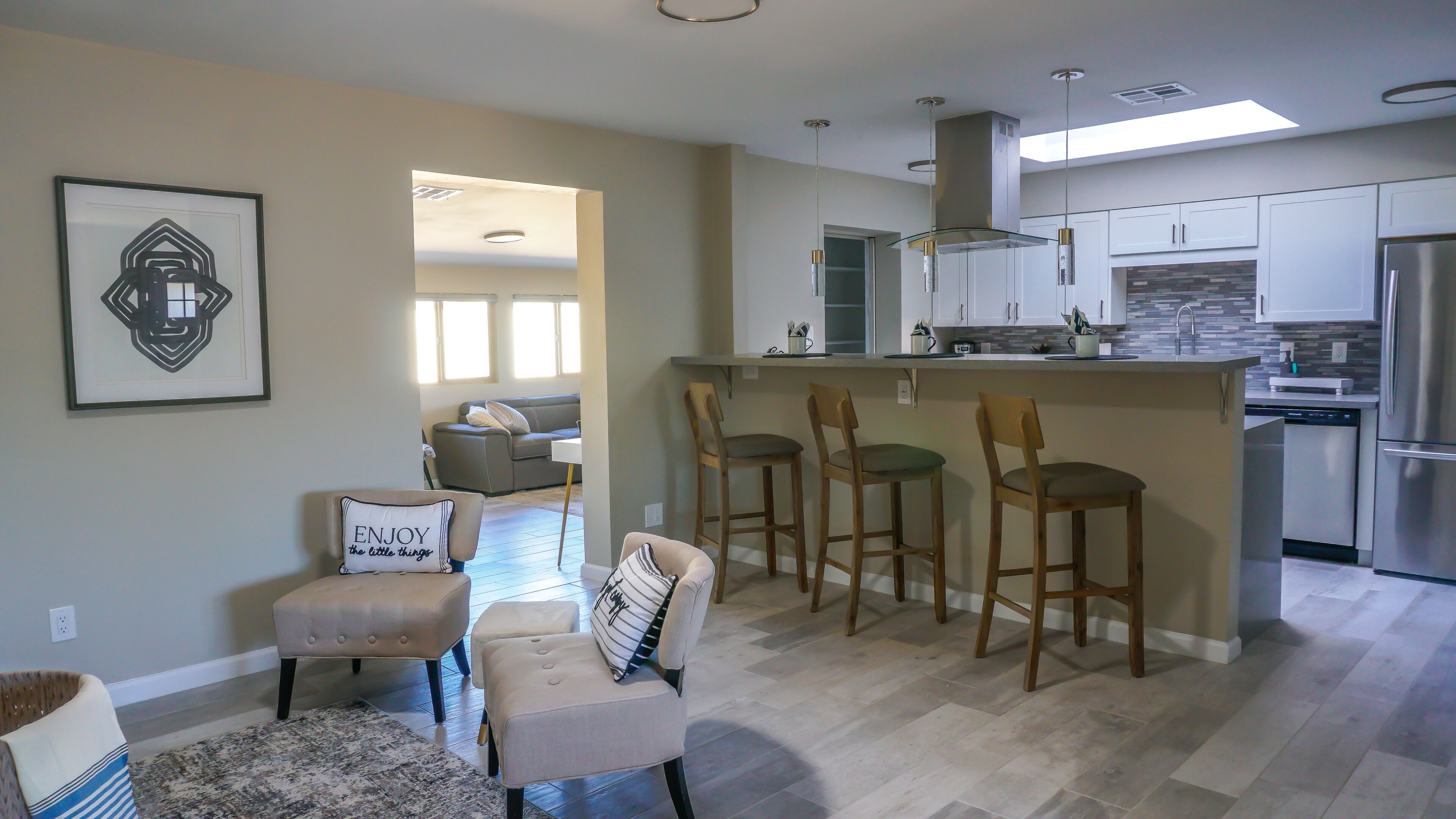 المنشأة من الداخل