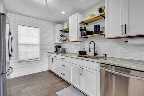 Pet Friendly Fenced Backyard Game Room Patio Firepit Trailer Motorcycle Parking