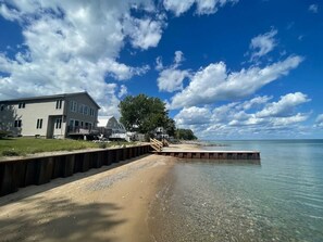Am Strand, Liegestühle, Strandtücher