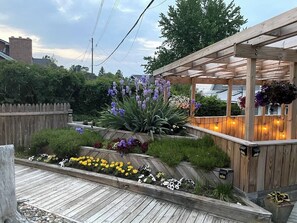 Property grounds - Lake Huron Beach House - Private Beach Access (Fort Gratiot Township)