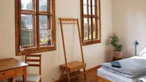 WiFi、ベッドシーツ