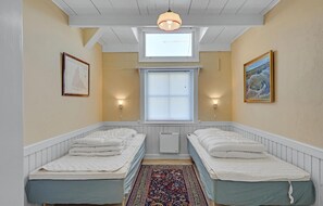 2 Schlafzimmer, Reisekinderbett, kostenloses WLAN
