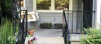 Wonderful house close to the historic square and the Ole Miss campus.