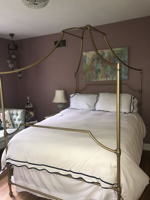 3 habitaciones, tabla de planchar con plancha y wifi gratis