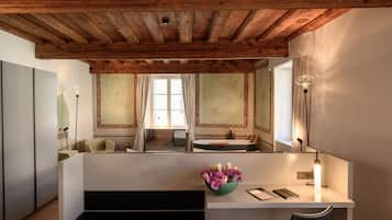 Premium bedding, free minibar, in-room safe, individually decorated