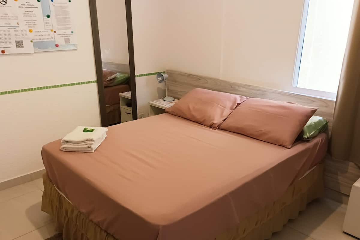 Quarto casal conforto | 1 quarto, Wi-Fi de cortesia, roupa de cama