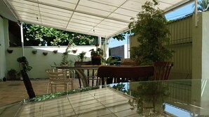 شرفة/رواق
