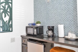 Interior - Private Studio in Shenandoah - 4K (Miami)