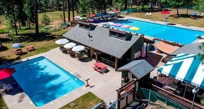 Family Retreat! Hot Tub, King Beds & EV Charger