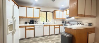 Foothills Desert Escape-Pool/RV& Boat Parking