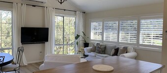 Josephine’s Cottage – A Romantic Retreat for Couples & Their Pets