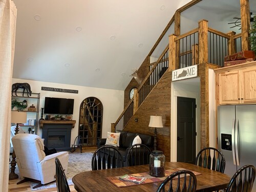 New 2-bedroom "Kentucky Country" vacation home 10 minutes from Bowling Green