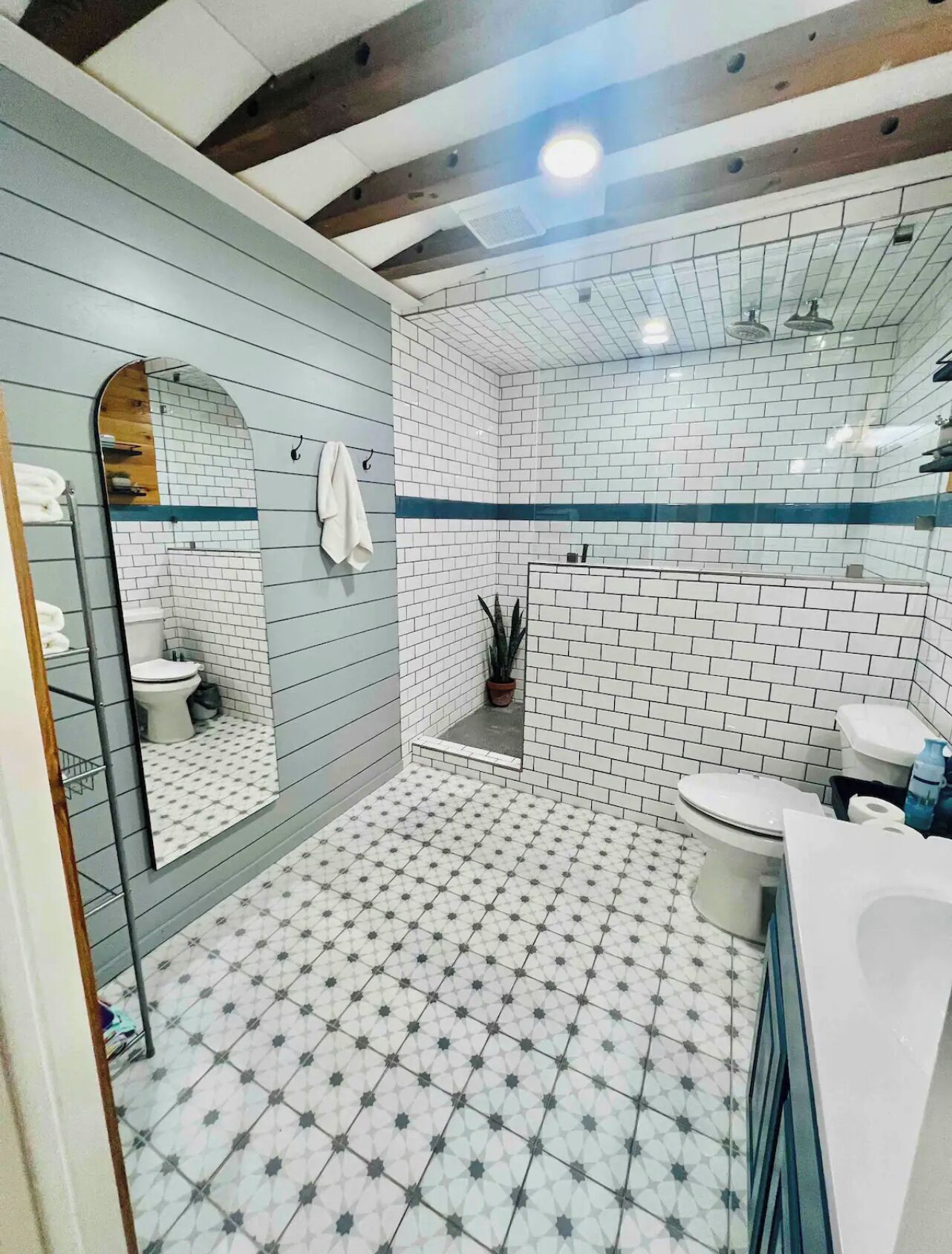 Coen’s Cozy Cabin on the Laguna Madre!