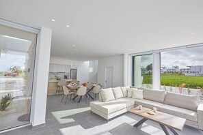 Smart TV, music library, video library