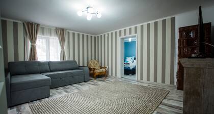 Stunning 5 Bed House in Campulung Moldovenesc