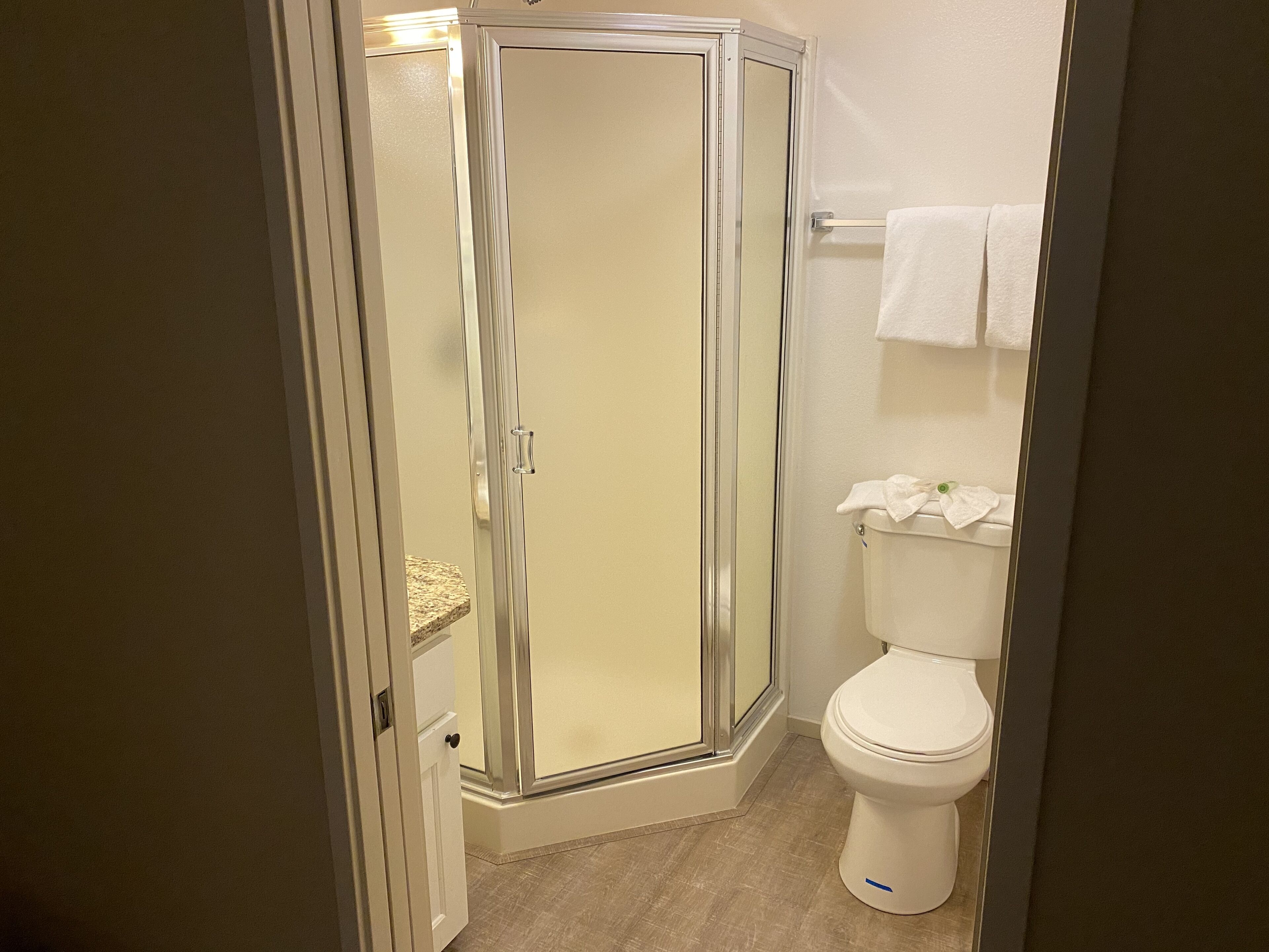 Lake Chelan 3 Bed/Bath Condo
