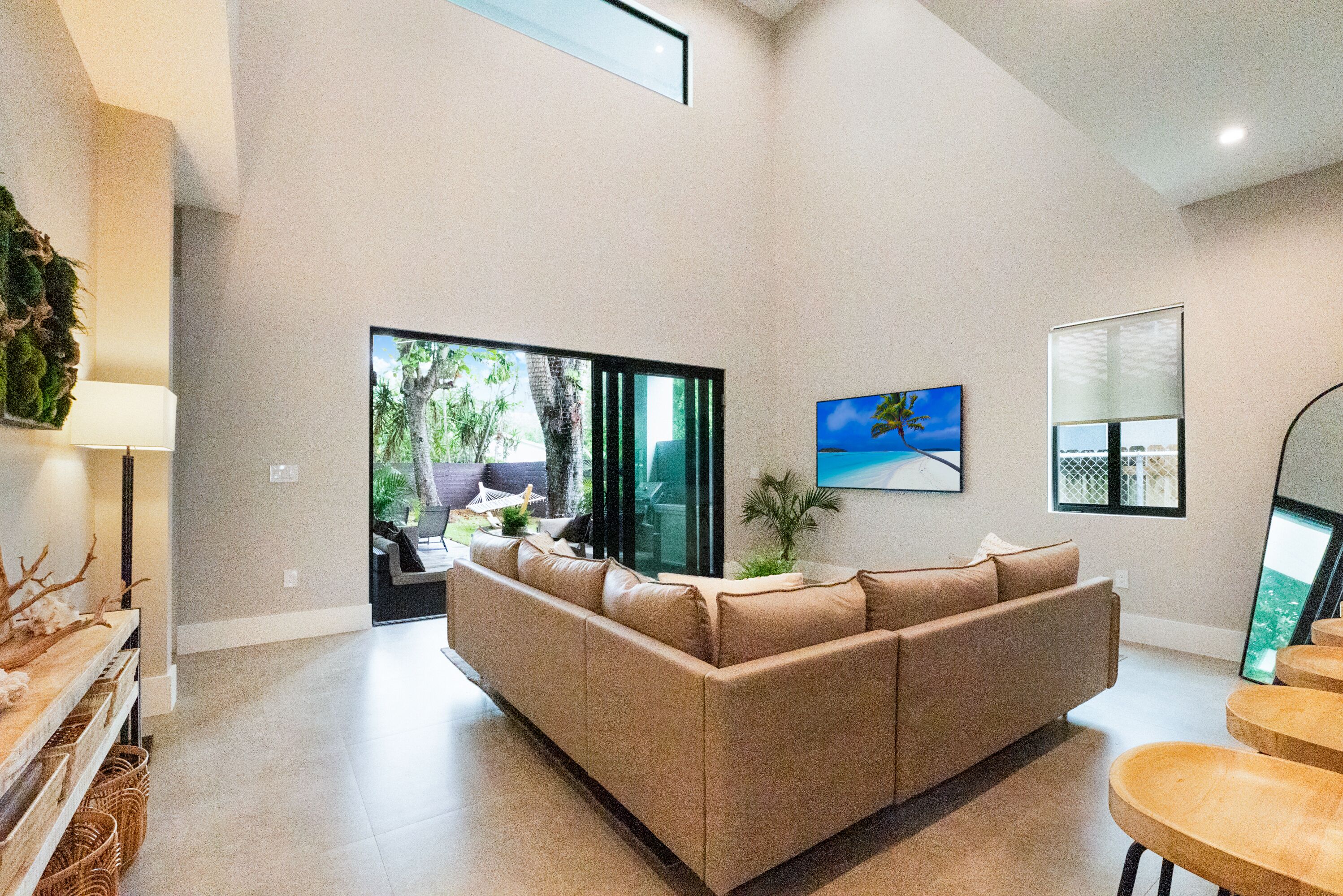 Villa Blanca | JadoreLuxe Collection | Brand New Chic Villa