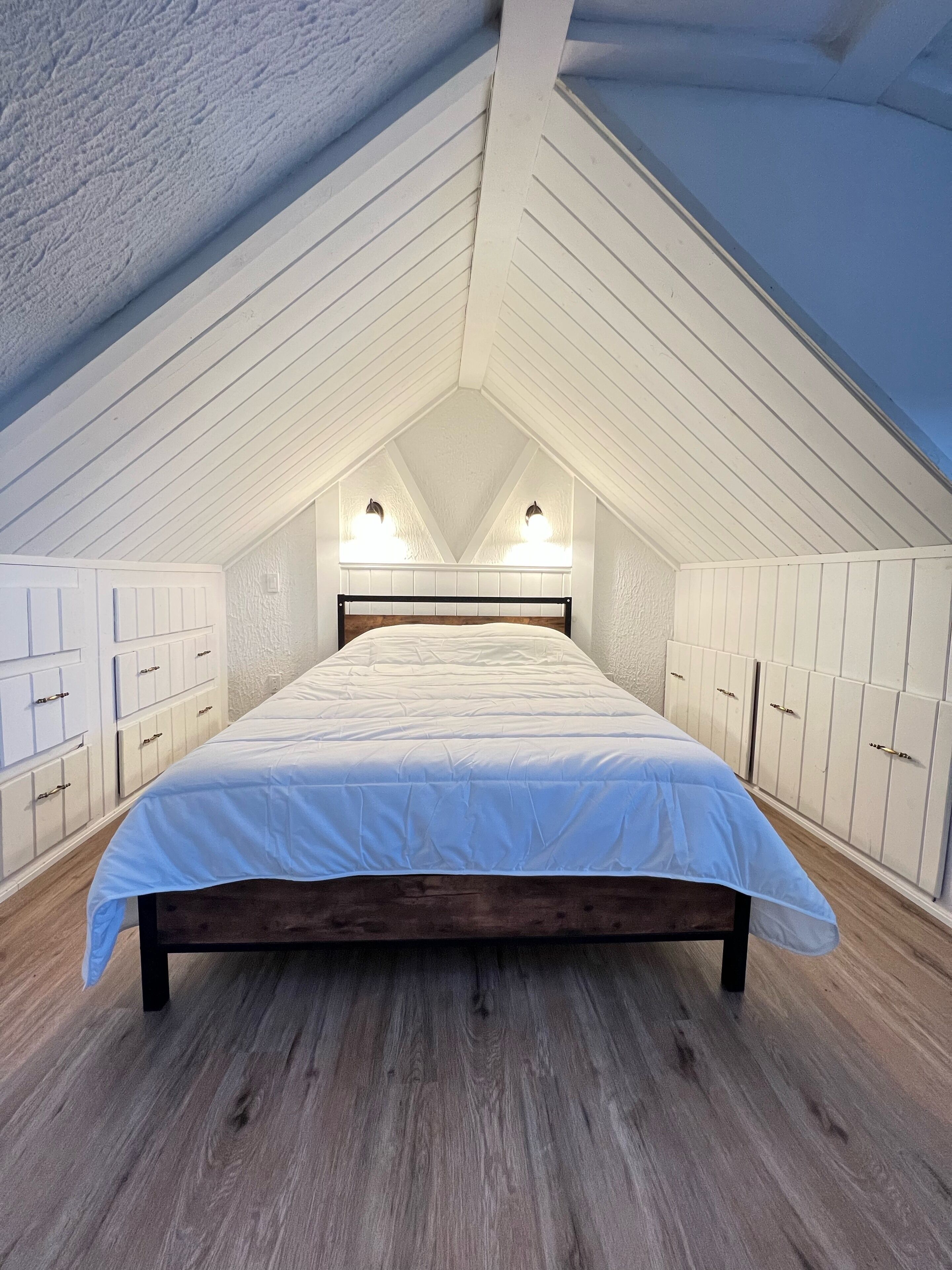 Farmhouse with Swimming pool/ hot tub