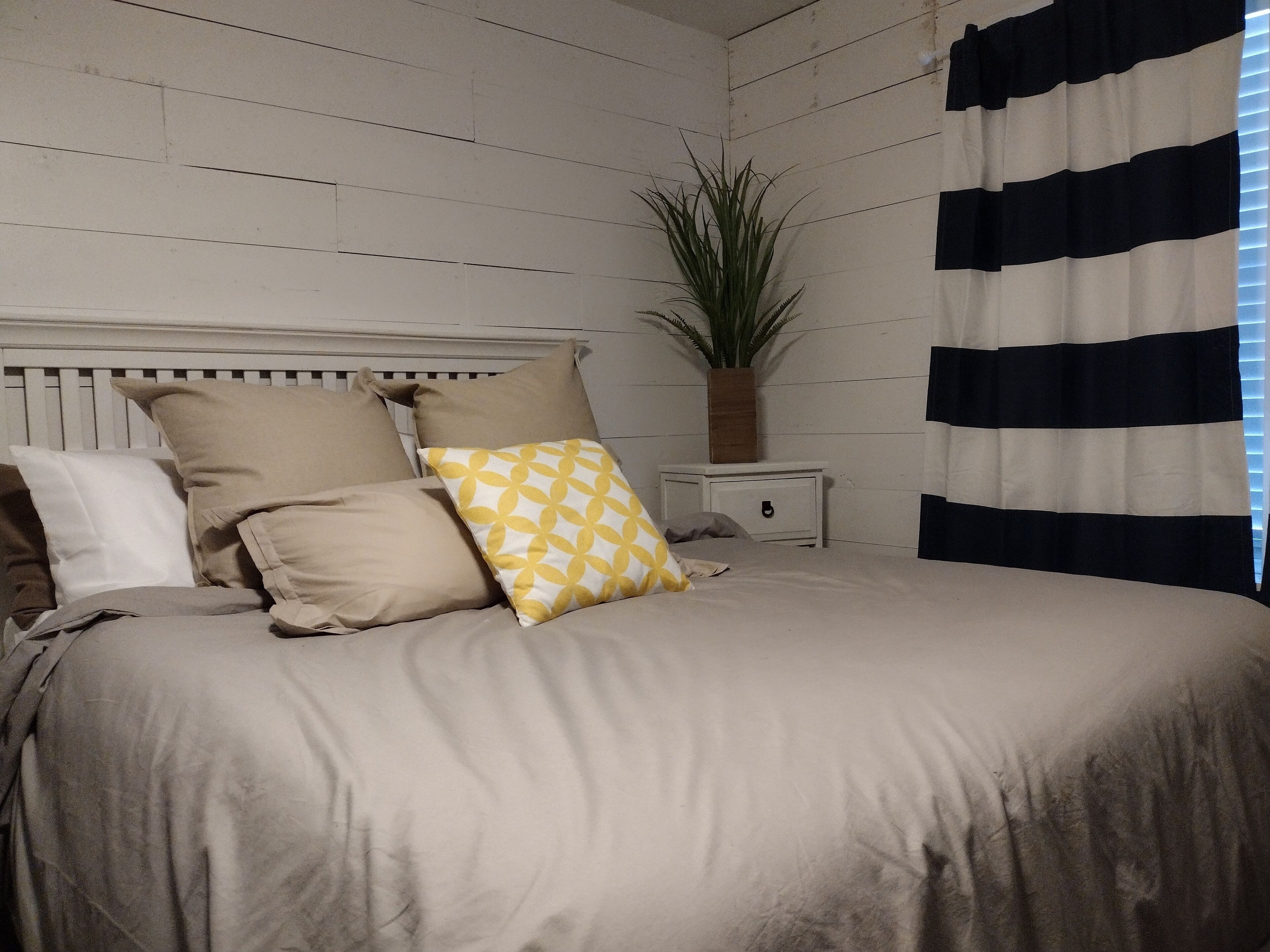 Cozy 1928 Bungalow at Stafford