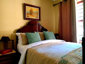 3 bedrooms, iron/ironing board, free WiFi, bed sheets