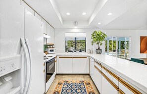 Imagen sin descripción, 3 de 16, botón