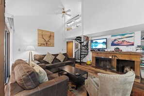 Front of property - Wild Irishman #1093 by Summit County Mountain Retreats (Keystone)