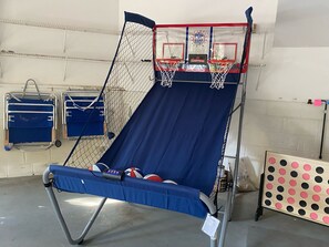 4 Schlafzimmer, Bügeleisen/Bügelbrett, Reisekinderbett, kostenloses WLAN
