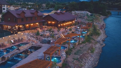 New Castle’s Kings & Queens · 14 Mins to Glenwood · Romantic Mountain Adventures