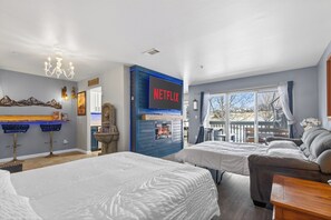 2 bedrooms, in-room safe, desk, iron/ironing board - Colorado Winter Romance · Mountain Views · Near Aspen, Hot Springs & Glenwood (New castle)