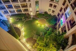 Property grounds - LetsVacay Apts- Get together Parties, Entire Studio Apartment near Airport (Kolkata)