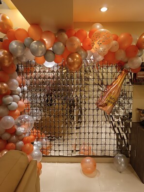Interior - LetsVacay Apts- Get together Parties, Entire Studio Apartment near Airport (Kolkata)