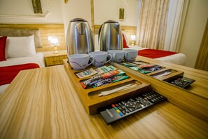 Classic Room | Premium bedding, in-room safe, iron/ironing board, free WiFi - Gulec Konak Hotel (Istanbul)