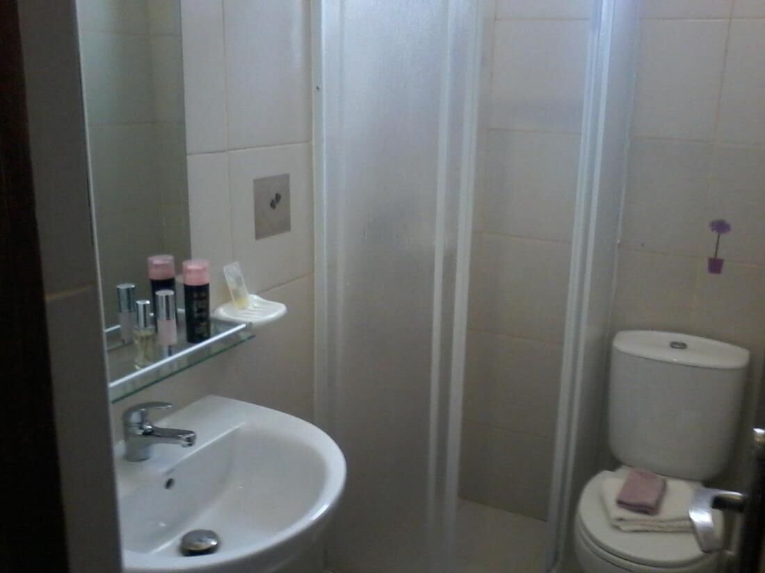 Room, 1 Bedroom, Terrace | Bathroom